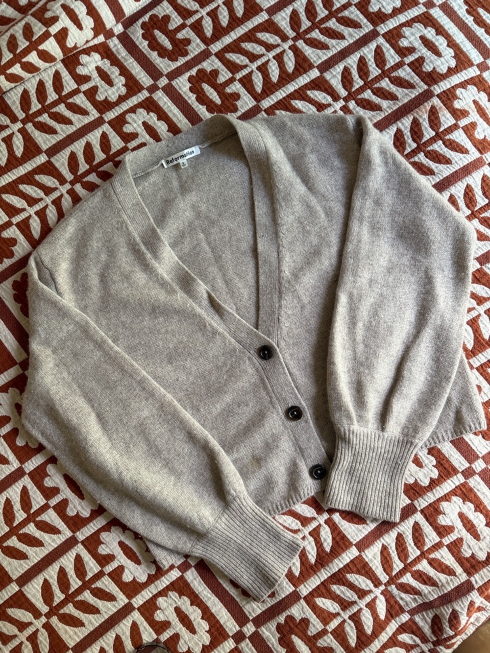 Reformation Neutral Beige V-Neck Button Cardigan 100% Cashmere